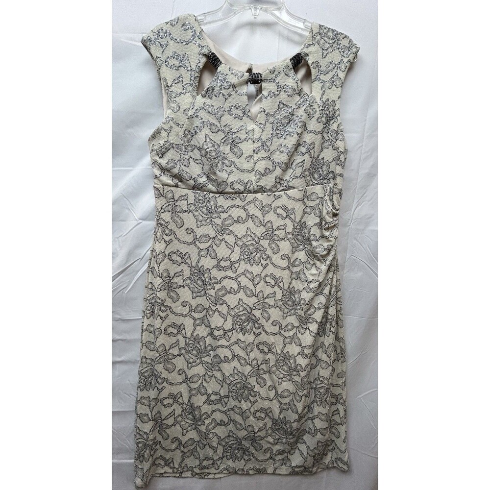 Scarlett Womens Size 16 Ivory Silver Metallic Floral Cocktail Dress Jeweled